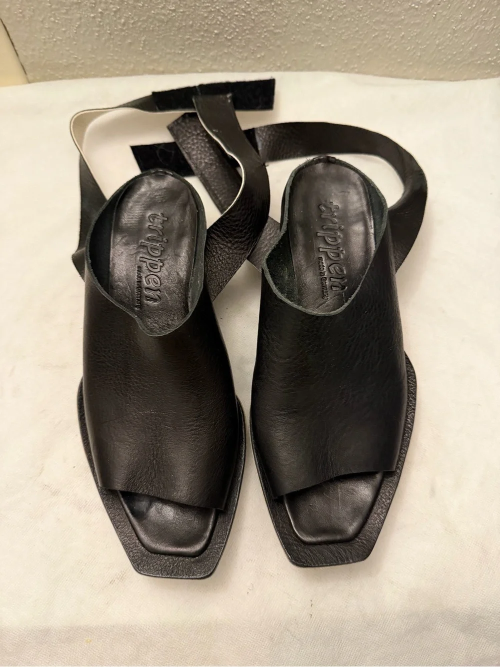 Tripp NYC Black and White Leather Ankle-Strap Sandals, pre-owned, SZ38